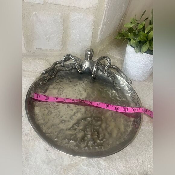 Octopus sever ware/platter silver hammered finished - Picture 3 of 4